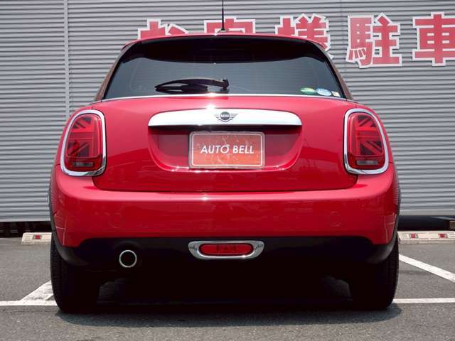 こちらのお車は弊社買取車輛になります。短期での掲載になりますのでお早めにお問合せください！在庫回転が速いので常に新鮮なお車を掲載しております。