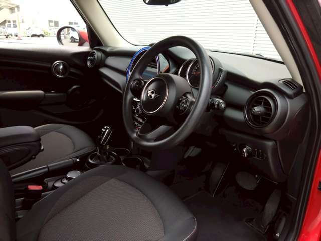 在庫にないお車もお探し致しますので、なんでもお気軽にお声かけください！！！