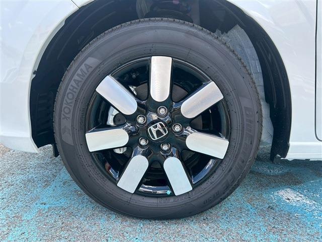 各種新車オプションももちろん付帯可能です。純正部品から社外品までお客様のご要望に沿った車両をご提供いたします。