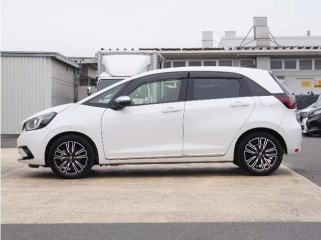 ◆法定整備実施◆Honda認定中古車の整備基準にもとづく整備を実施いたします。法定点検の整備に加え、Honda独自のプラスアルファー点検整備を実施。基準を満たしていない消耗部品を交換いたします。