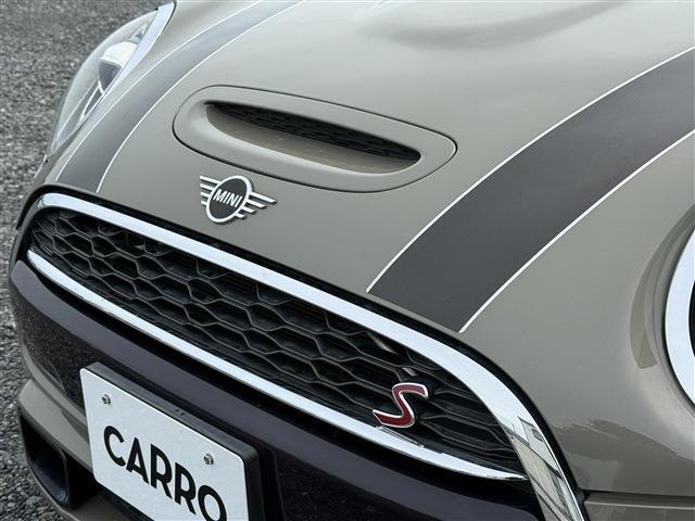 CARRO認定中古車は全車、厳選した10年16万km以内の高品質車のみをラインナップ。