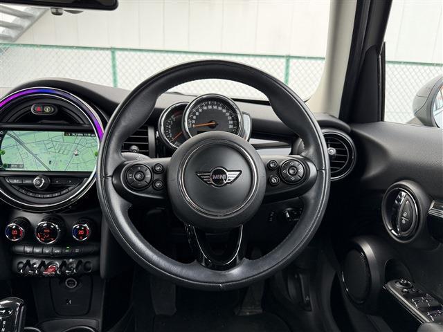 ご覧いただきありがとうございます♪気になったお車がありましたらお気軽にお電話をください♪