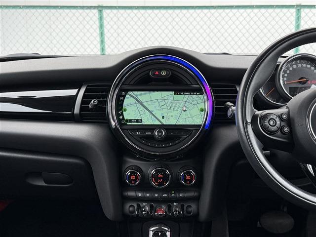 修復歴のある車は販売いたしません。厳格な検査をクリアした安心できるお車をご提案させていただきます。