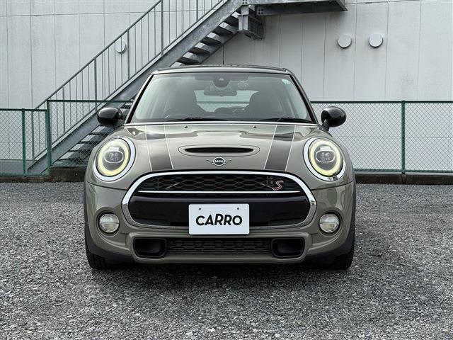 この度はCARRO（カーロ）の在庫をご覧頂きまして、誠に有り難うございます。