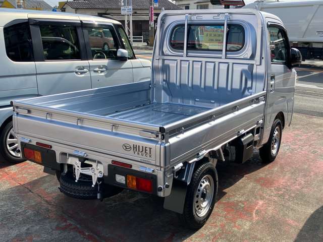 あいおいニッセイ同和損害保険を扱っております♪自動車保険も当社にお任せ下さい☆上級資格者がお客様に合ったプランをご提案いたします！