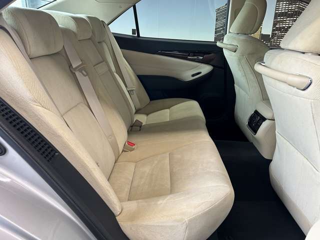 車内もキレイで嫌な臭いもありません☆気になる方は内装のスチームクリーナーも施工可能です♪