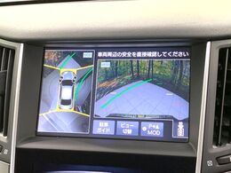 【アラウンドビューモニター】専用のカメラにより、上から見下ろしたような視点で360度クルマの周囲を確認することができます☆死角部分も確認しやすく、狭い場所での切り返しや駐車もスムーズに行えます。