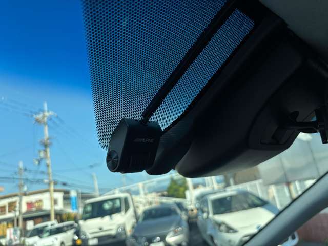 ご覧の車両以外でも、気になる車は、なんなりとご用命ください。全国各地のオークション会場からアナタにぴったりの一台をお探しいたします。