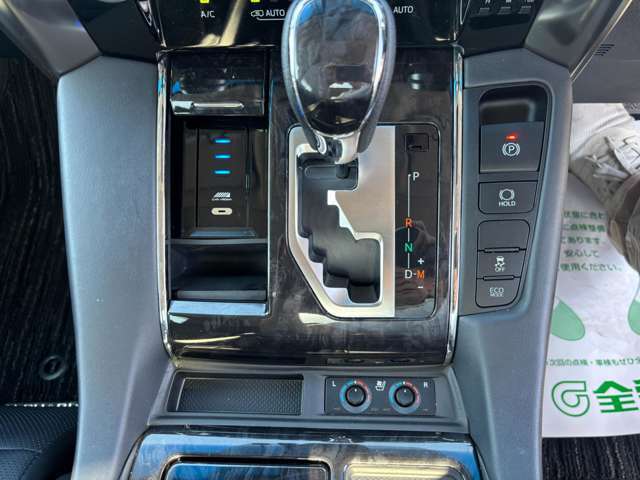 お客さまの理想のカーライフを教えてください。 全メーカーの新車、中古車の中から比較、検討させていただき、全力でお手伝いをさせていただきます！！