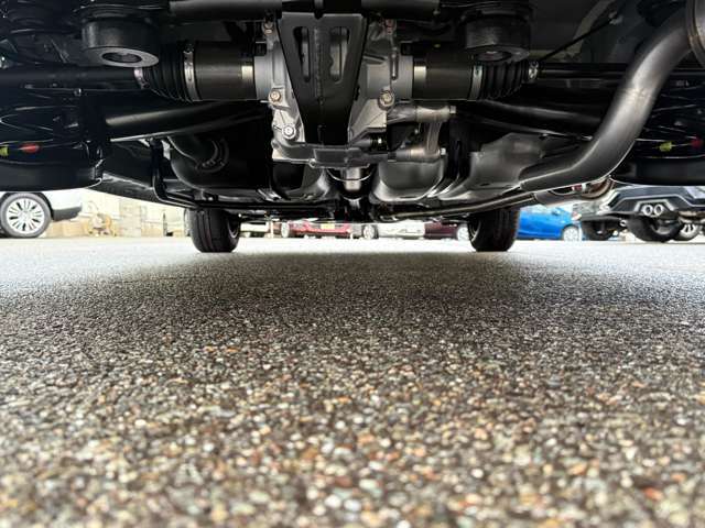 ケーユーは下取りや買取したクルマを直接販売できるので、中間マージンを省くことができます。お客様の愛車を満足できる査定をいたします。