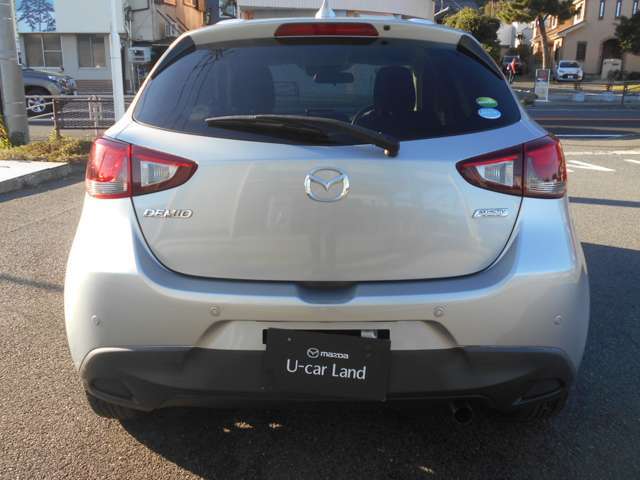 車両の状況や装備を確認できます。お問い合わせください。