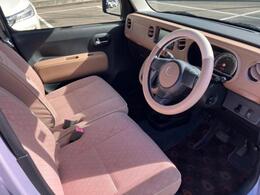 「この車の写真をもっと見たい」「状態が気になる」「この装備はついている？」どんな小さな疑問でもお気軽にお問い合わせください！