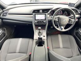 グループ総在庫数約30，000台！！全国の系列店からメーカー・車種問わずご紹介出来るので、あなたにピッタリのお車が見つかるはずです♪まずはお問い合わせ下さい☆