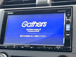 【純正ナビ】人気の純正ナビを装備。オーディオ機能も充実しており、Bluetooth接続すればお持ちのスマホやMP3プレイヤーの音楽を再生可能！毎日の運転がさらに楽しくなります！！