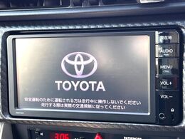 【ナビゲーション】目的地までしっかり案内してくれる使いやすいナビ。Bluetooth接続すればお持ちのスマホやMP3プレイヤーの音楽を再生可能！毎日の運転がさらに楽しくなります！！