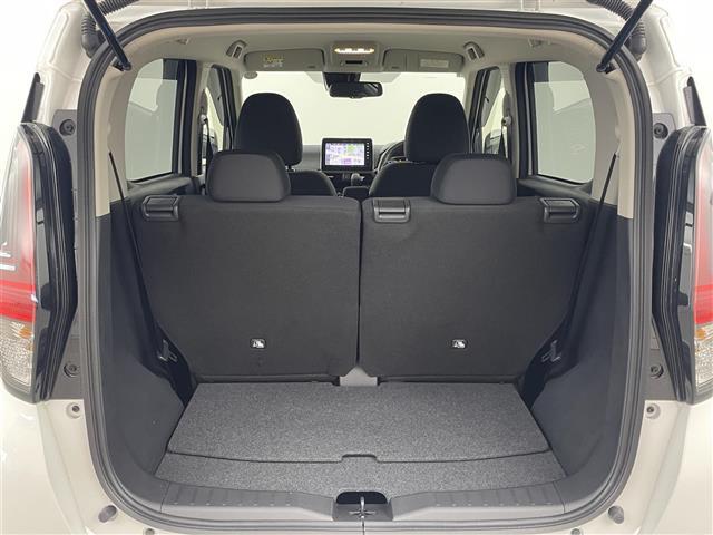 ◆【トランク】積み込みやすくて、たっぷり積める荷室です。シートアレンジできるものは、乗車人数と荷物の量や大きさによってシートを動かすことができるので、より快適なドライブが可能です！