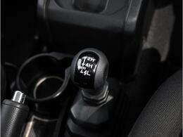 【4WD】スタッドレスタイヤと併用すれば雪の日も安心して走れます。お近くのスズキ自販島根までお越しください。