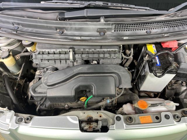 親切・丁寧な専門メカニックスタッフが応対！・車検・点検整備・事故等の修理などアフターサービスも安心。お車のカスタマイズもネクステージのサービススタッフまでご相談ください！