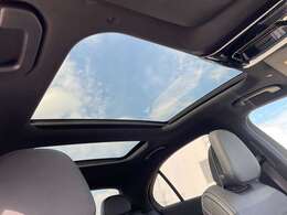 【天井】『天井』の画像になります。写真の内容に関してご不明点、ご質問等がございましたらお気軽にガリバー店舗までお問い合わせください。