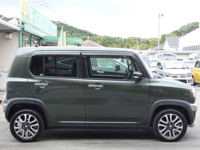東京海上日動火災保険の代理店ですの万が一の事故も安心。任意保険は車を購入するときに見直しが必要です。プロのスタッフが金額や保証を含めてお客様の最善な保険内容を提案させて頂きます。