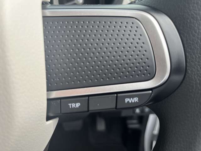 ☆弊社の整備工場には国家資格を持った整備士が多数在籍しております。また、軽自動車だけでなく普通車や外車の整備も実施しておりますのでご購入いただいたお車だけでなくご家族のお車の整備もお任せください☆