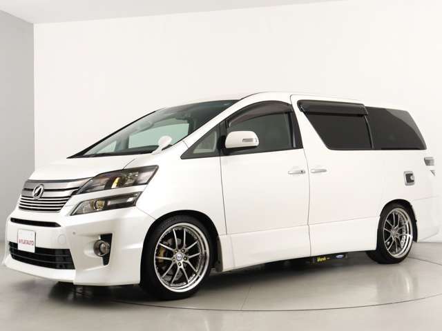 （ローダウン済み！）プライバシーガラス装着車両ですので、ご安心くださいませ！