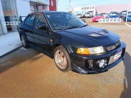 ☆ターボタイマー☆ブースト計☆HKSマフラー＆レーシングサクション☆SAMCOインテークパイプ☆ピラーバー☆ブレンボキャリパー☆O・ZレーシングF-1・17インチアルミ☆RECAROシート☆ETC☆