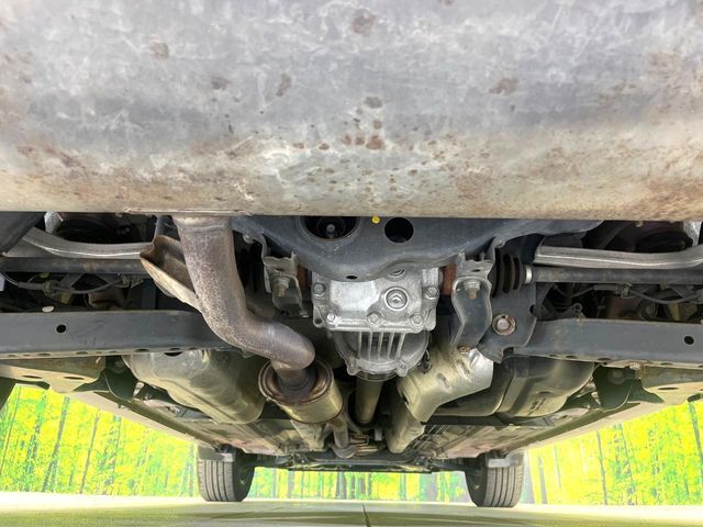 下回りがきれいなうちに、防錆加工の施工がオススメ。降雪地域はもちろん、沿岸部にお住いの方や、趣味でマリン・ウィンタースポーツをされる方にご好評いただいております。