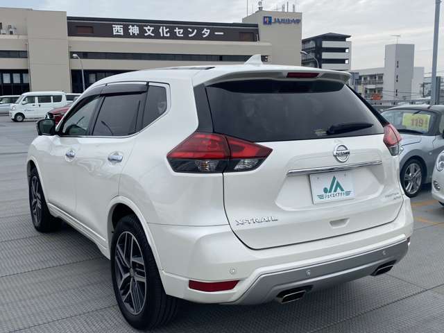 当社はお客様第一の対応をこころがけております。すでに売り切れの場合もございますので、ご来店の際は事前にご連絡をいただきますようお願い申し上げます。お電話は0066-9711-988146（無料）です。