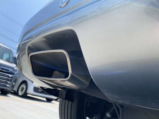この車が気になったらすぐに電話かメールを！タッチの差で売り切れることがけっこうありますのでまずはご連絡を！