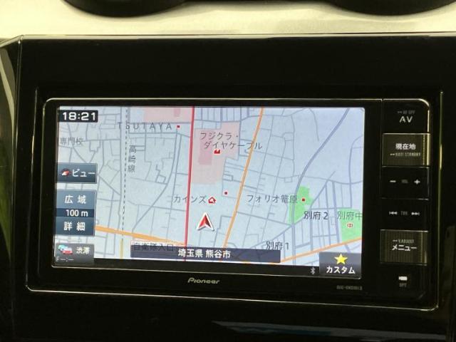 WECARSの店舗にはキッズコーナーがございます！お子様連れのお客様もごゆっくり車選びをお楽しみいただける空間です！