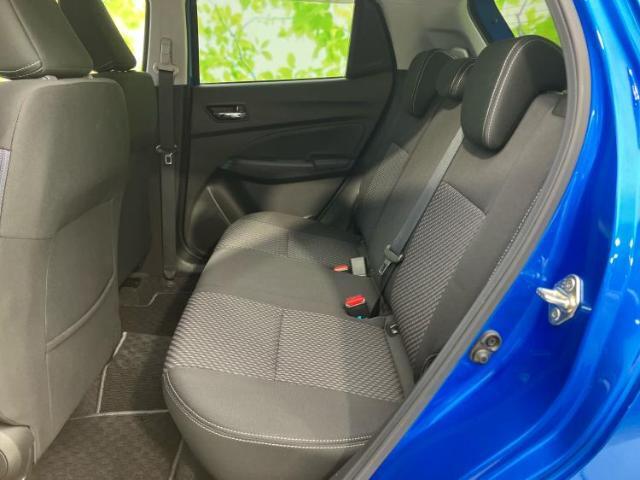 WECARSでは各商談席に大型モニターをご用意しております！見やすい大画面でゆったりと全国の在庫をご覧いただけます！是非ご来店お待ちしております！