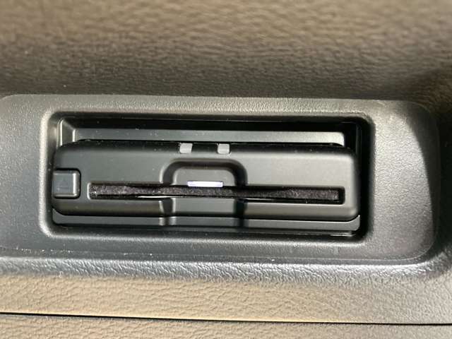 ETCです。セットアップを完了してから納車となりますので、すぐにご利用頂けます。