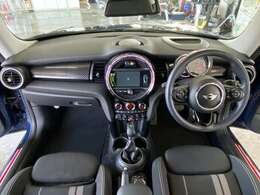 ☆販売はもちろんのこと、買取・板金・車検・日常のメンテナンスから修理や保険等幅広くご相談に応じます☆お気軽にスタッフまで☆