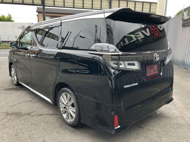 メール、お電話にてお気軽にお問い合わせください！当社スタッフがお車の事分りやすくご説明させていただきます！メールでのお問い合わせは当ページの無料在庫確認・見積依頼をクリック！