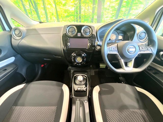 レンタアップ　グループ総在庫数約30，000台！！全国の系列店からメーカー・車種問わずご紹介出来るので、あなたにピッタリのお車が見つかるはずです♪まずはお問い合わせ下さい☆
