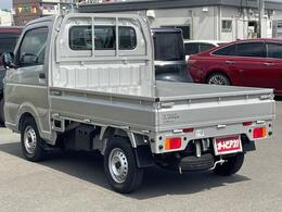 展示車両は登録諸経費等も含めた全車総額表示♪安心してお車をお選び頂けます♪弊社ベテランスタッフがご案内させて頂きます♪