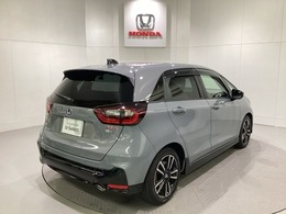 【Honda認定中古車 U-Select】　は3つの安心をお約束します。　1　Hondaのプロが整備した安心。 2　第三者機関がチェックした安心。　3　購入後もHondaが保証する安心。