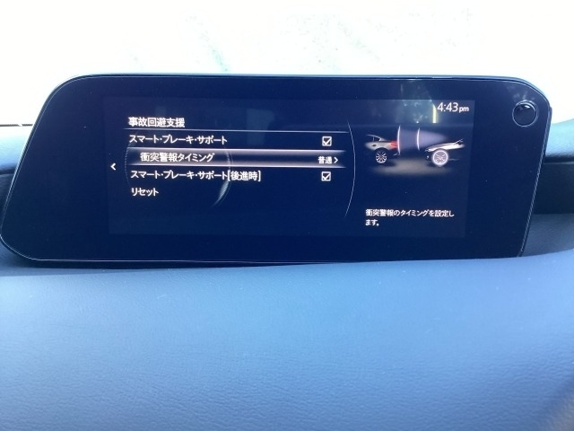 車や障害物だけでなく人も検知し、ブレーキを自動制御して衝突回避をサポートしてくれるアドバンスト・スマート・シティ・ブレーキ・サポートを装備