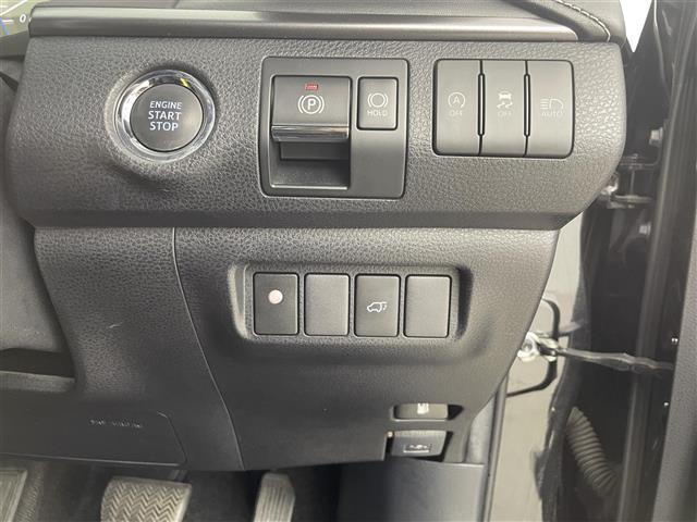 【運転席操作部】快適なドライブを楽しむための機能が装備されています！運転席から触れるので、使いやすいです！除菌プランいれていただくと、さらに清潔で安心していただけます！