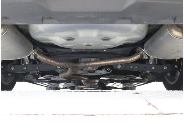 ■ご納車前に、弊社整備工場でしっかり点検・整備を実施いたしますので、ご納車後も安心してお乗りいただけます。なお、整備費用は車両本体価格に含まれています。