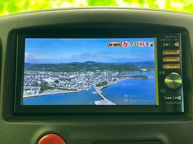 WECARSの店舗にはキッズコーナーがございます！お子様連れのお客様もごゆっくり車選びをお楽しみいただける空間です！