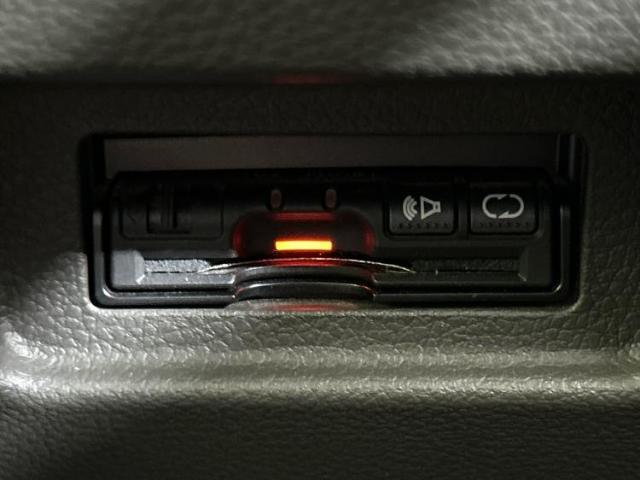 国産車から輸入車まで多様なお客様のニーズのお応えできるように、全国規模で豊富な在庫展開！車のことならWECARSへ！