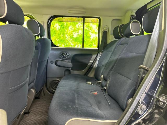 WECARSでは各商談席に大型モニターをご用意しております！見やすい大画面でゆったりと全国の在庫をご覧いただけます！是非ご来店お待ちしております！