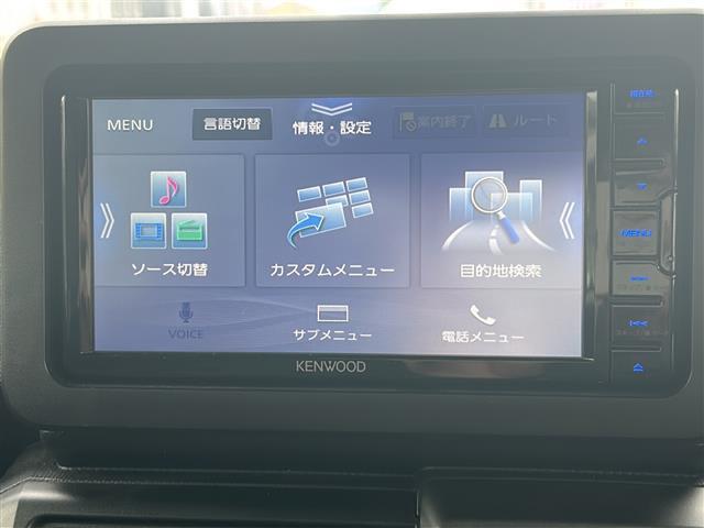 【メモリナビ】ナビゲーション機能はもちろん、多彩なメディアをお使いいただけます。TV、Bluetooth接続、CD再生も可能。