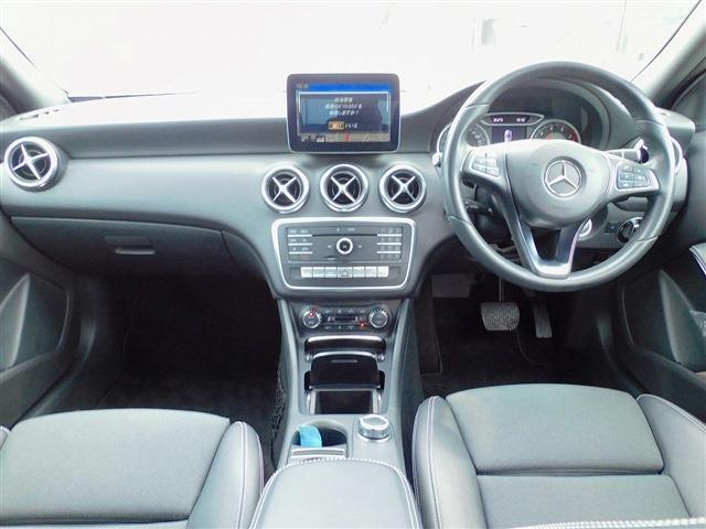 後期・レーダーセーフティP・ベーシックPkg・ナビTV・バックカメラ・CarPlay・Bluetooth・USB・コーナーセンサー・LEDライト・純正16AW・スマートキー・ETC・シートヒーター