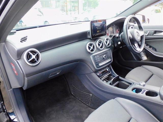 後期・レーダーセーフティP・ベーシックPkg・ナビTV・バックカメラ・CarPlay・Bluetooth・USB・コーナーセンサー・LEDライト・純正16AW・スマートキー・ETC・シートヒーター