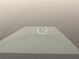 【トヨタセーフティセンス】走行中に前方の車両等を認識し、衝突しそうな時は警報とブレーキで衝突回避と被害軽減をアシスト。より安全にドライブをお楽しみいただけます。