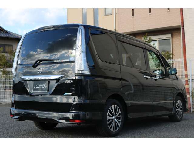 ◆ワンオーナー◆禁煙車◆純正ナビ◆バックモニター◆ETC◆LEDヘッドランプ◆フォグランプ◆リヤルーフモニター◆両側電動スライドドア◆後席サンシェード◆純正16インチアルミ◆