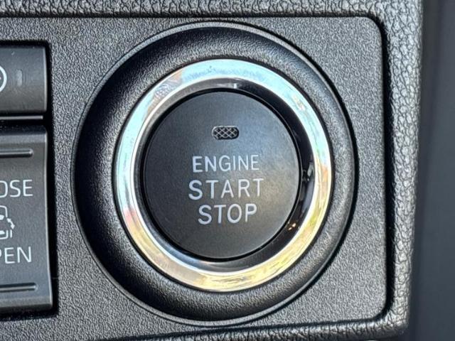 お車に合わせて無料保証以外にも、保証範囲、期間、距離を拡充させた有料保証もご用意しております！中古車の購入が初めてで不安・・・というお客様もご安心ください！